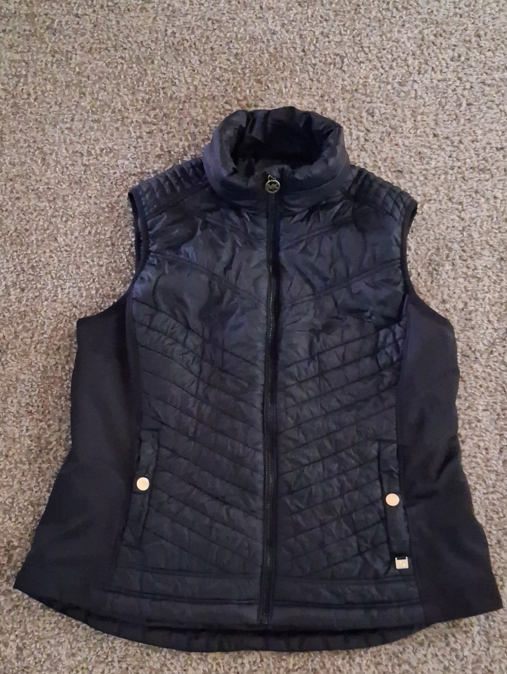 Michael Kors Black Quilted Sleeveless Puffer Vest - Picture 3 of 15